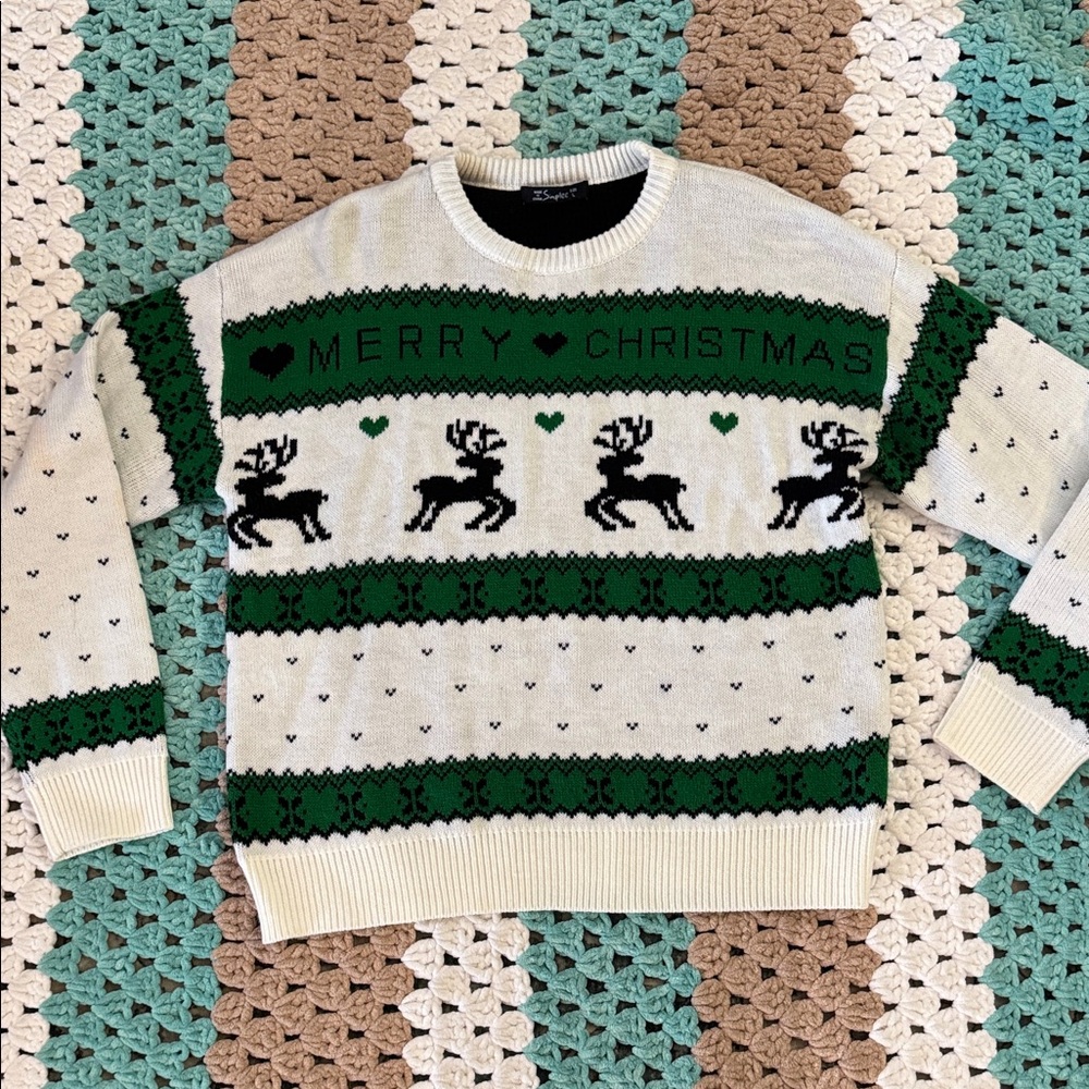 Simplee Apparel Green White Reindeer Christmas Holiday Sweater Mens sz Large